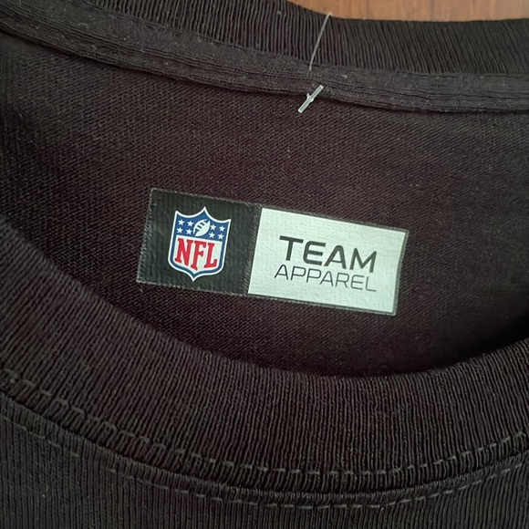 NWT NFL Carolina Panthers Men’s T-shirt - Picture 4 of 7